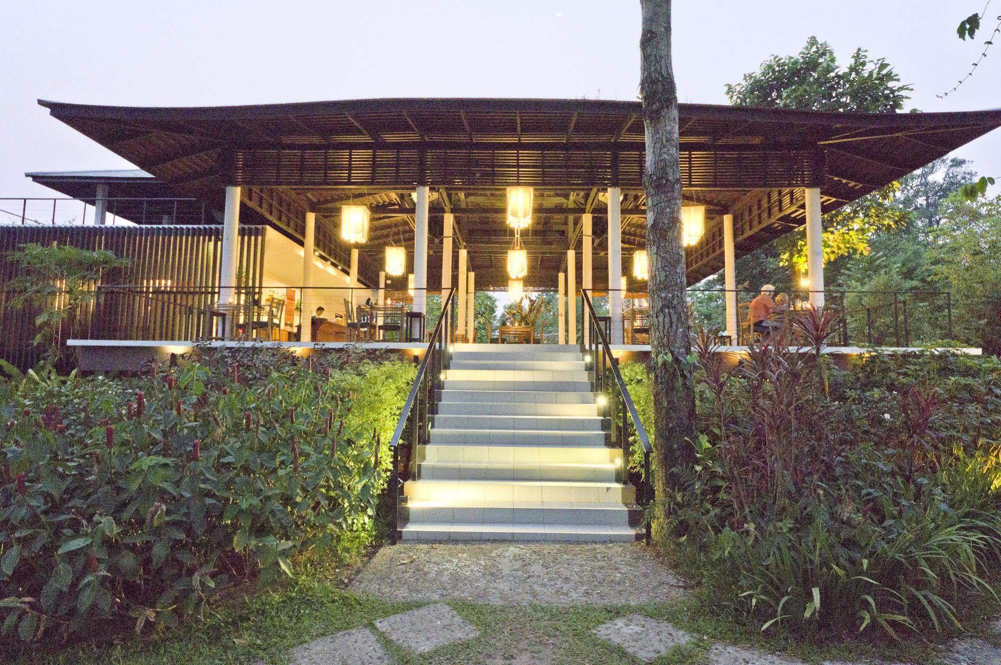 The River Resort Champasak Zewnętrze zdjęcie
